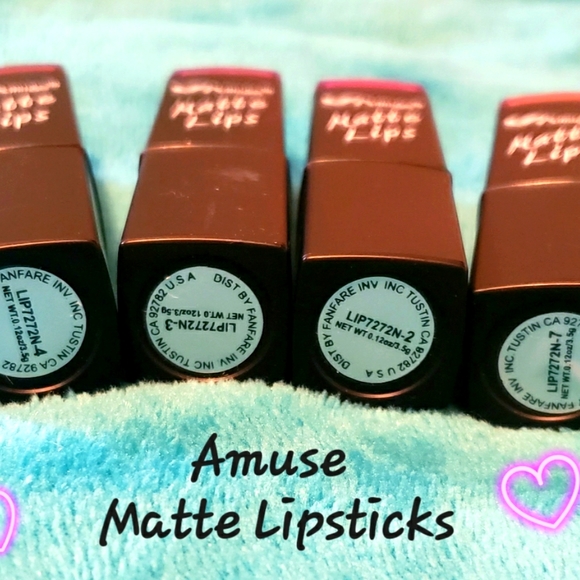 ****SOLD****          AMUSE Lipsticks & Splash Lipliners Bundle - Picture 9 of 12